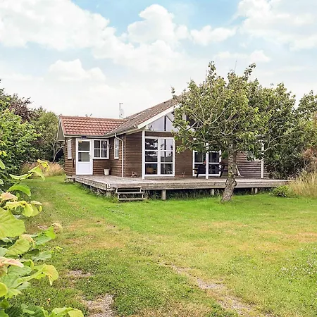 4 Star In Spottrup 펜션