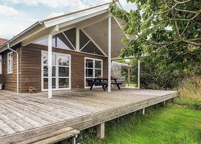 4 Star In Spottrup Ferienhaus Lihme